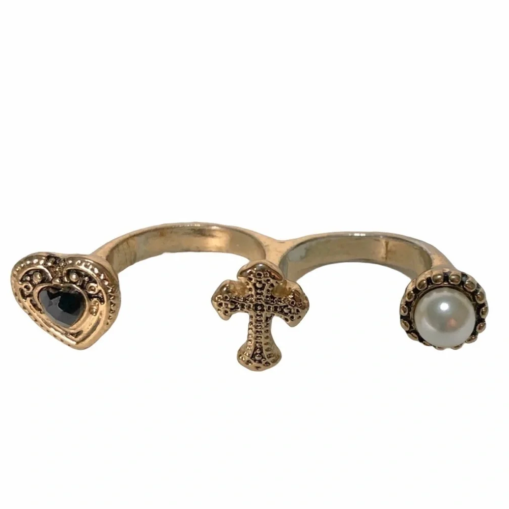 Forever 21 Double Pearl Heart Cross Ring​​